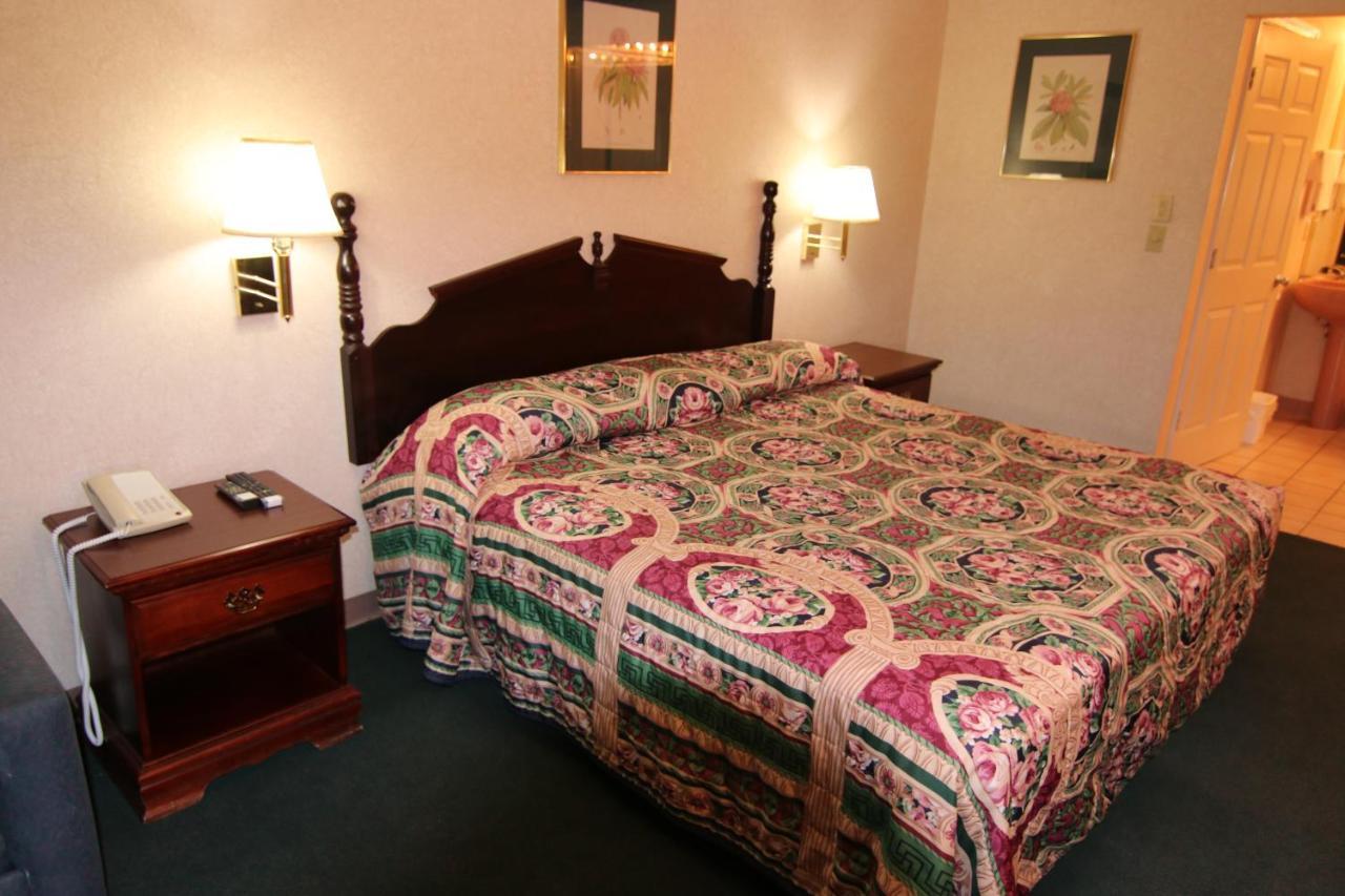 Executive Inn Kershaw Εξωτερικό φωτογραφία